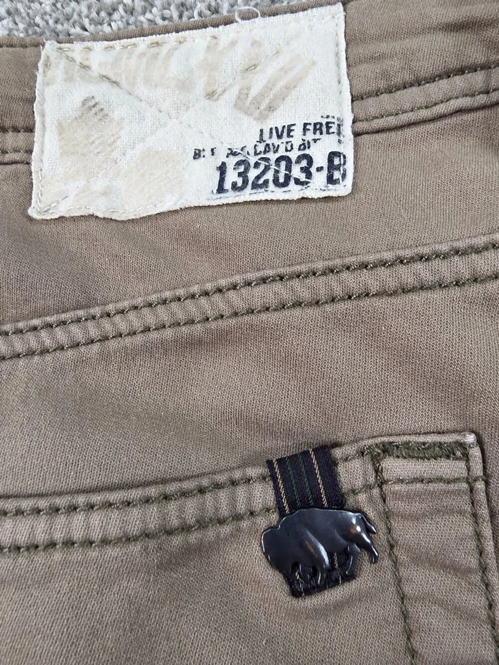 Buffalo David Bitton Fred-x Easy Fit Mens Khaki Straight Pants W32 L32 - Picture 5 of 7